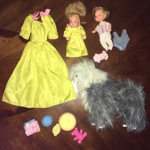 Vintage Barbie Heart Family Misc